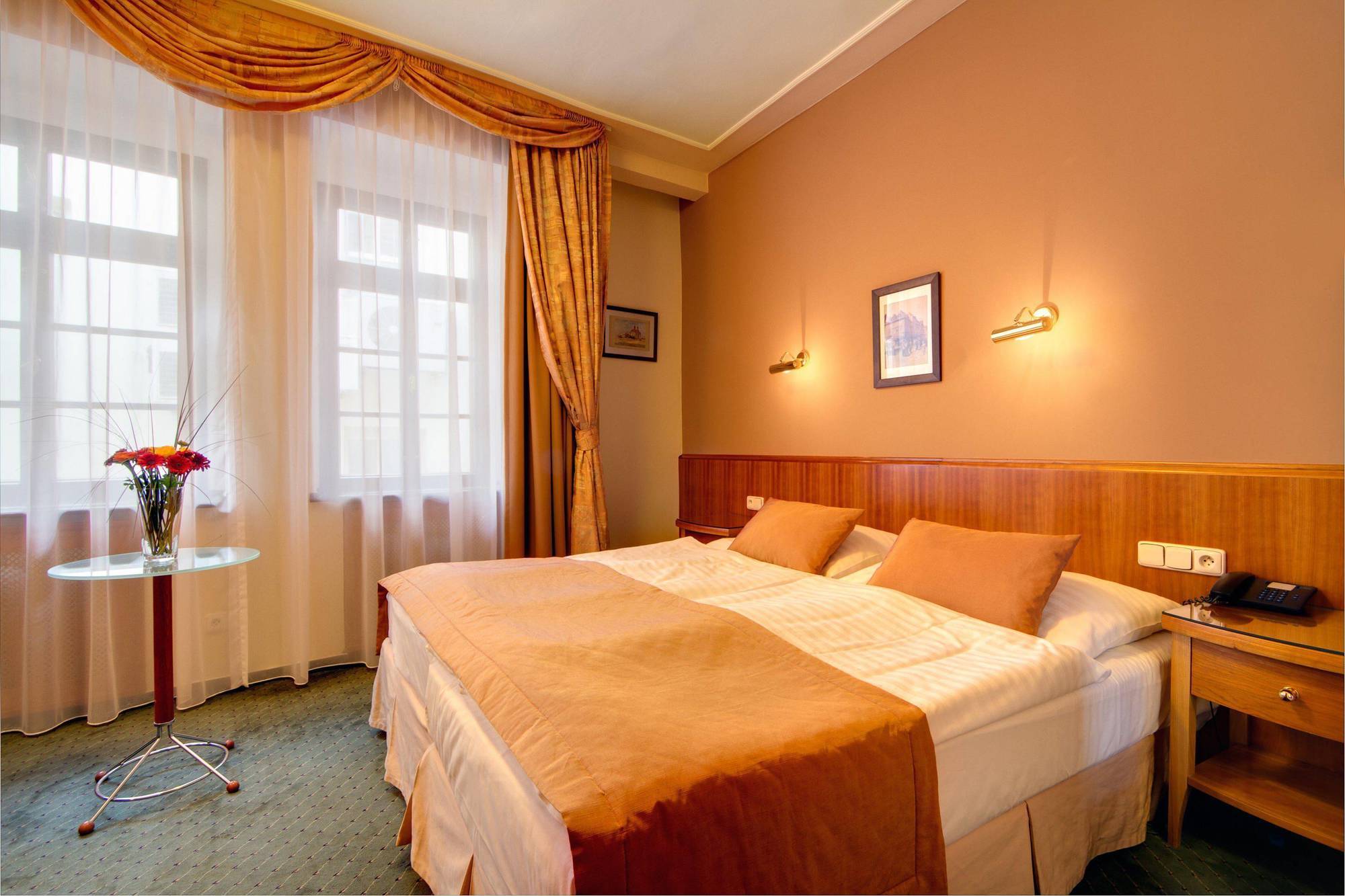 Clementin Hotell Praha Eksteriør bilde